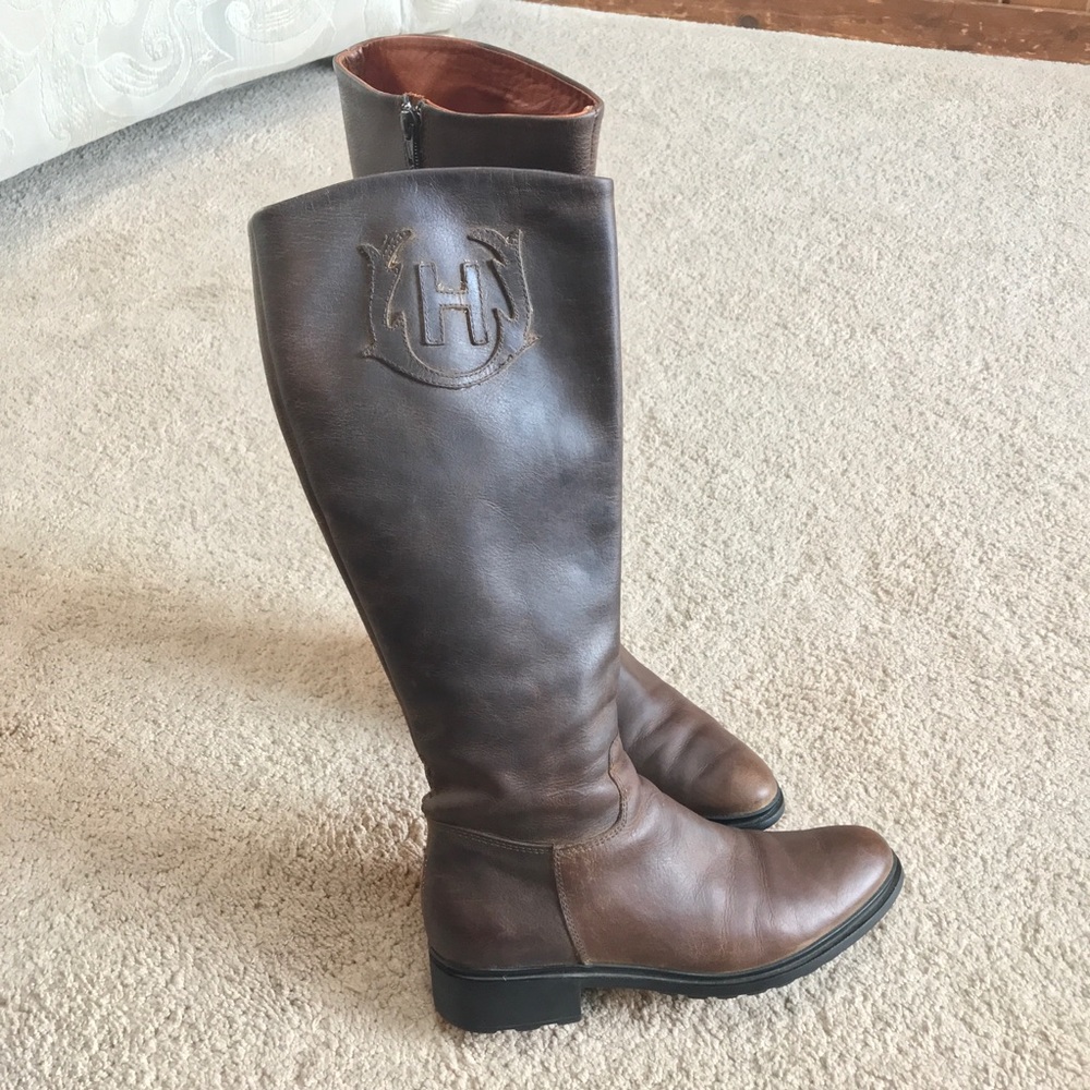 Hunter Leather Crest Riding Boot - Picture 4 of 7